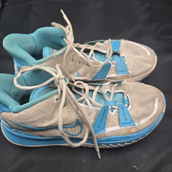 Nike Athletic Shoes Beige and‎ Blue main image 5